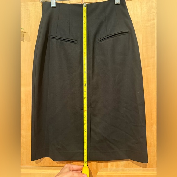 Theory Black Wool Pencil Skirt in Size 00 - Picture 6 of 8